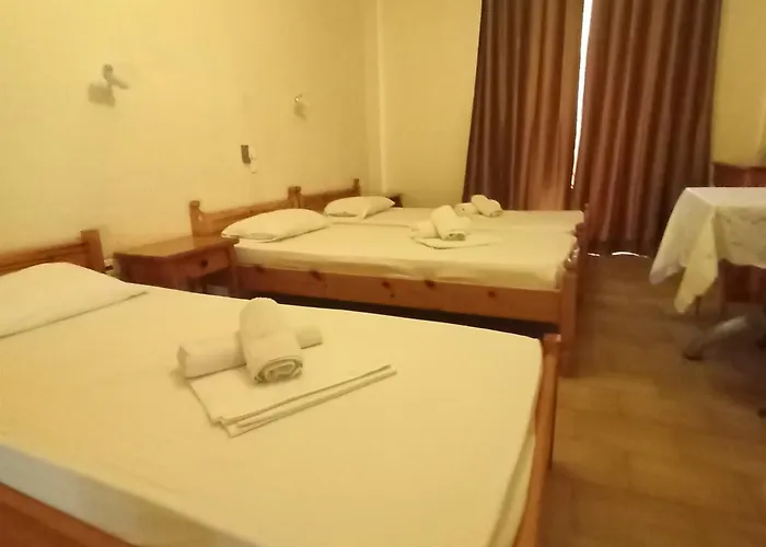 Orion Ξενοδοχείο με διαμερίσματα Λουτρά Αιδηψού