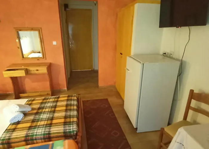 Ξενοδοχείο με διαμερίσματα Orion 3*